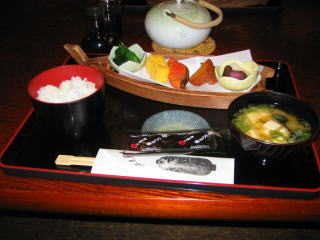 朝餉